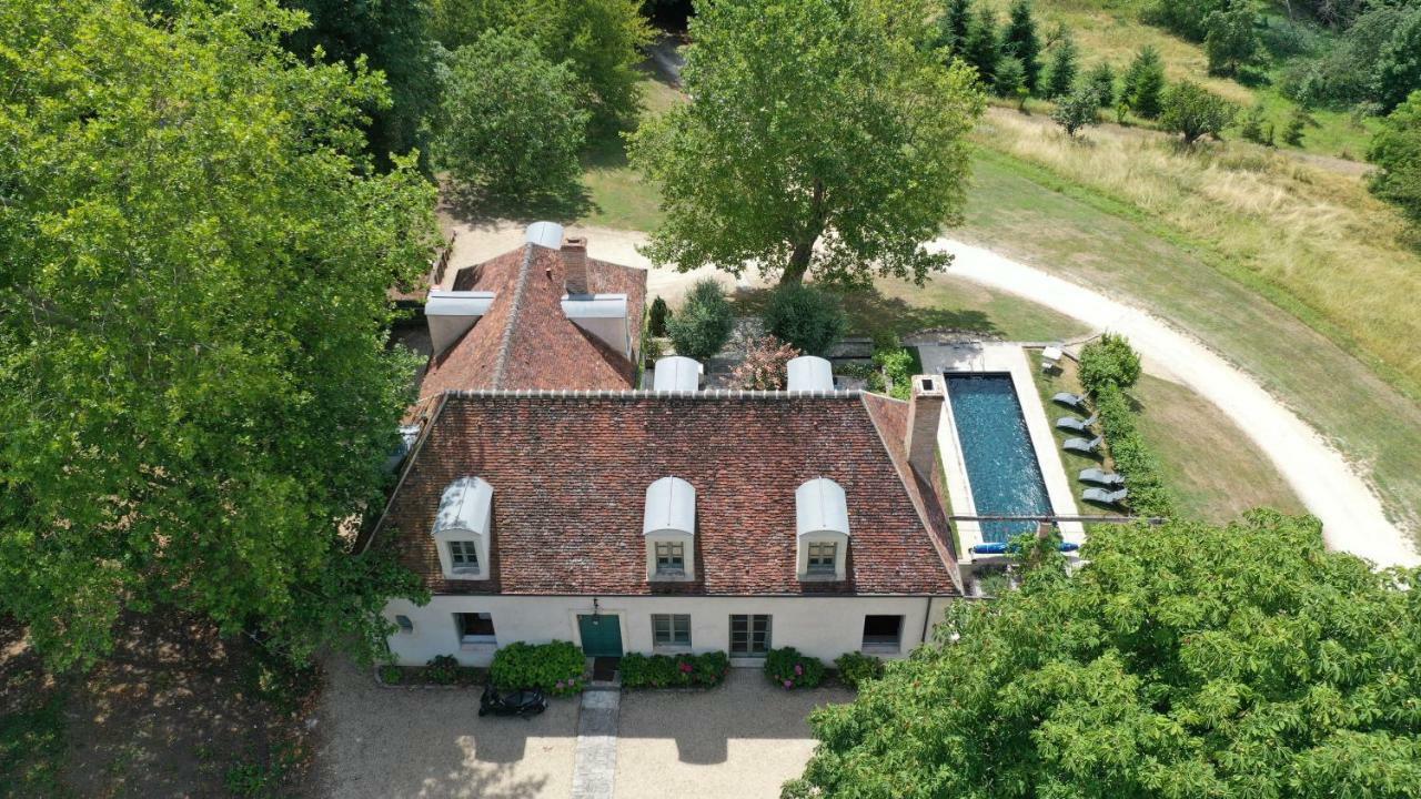 La Clairiere De La Reine Hortense - Pierres D'Histoire Saint-Prix  Exterior photo